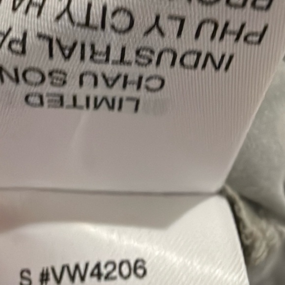 Vuori women’s light green Pants - Picture 2 of 3